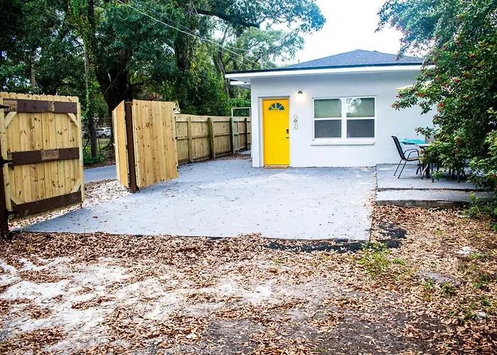 Boho Chic Cosy Home In The Heart Of Tampa And Ybor